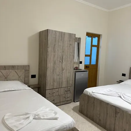 Πανσιόν Eljus