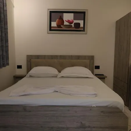 Eljus Δυρράχιο