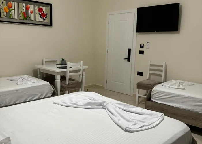 Eljus Gæstehus Durrës