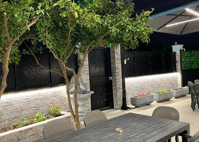 Eljus Gæstehus Durrës